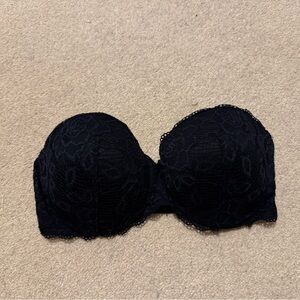 La Vie En Rose Strapless Bra